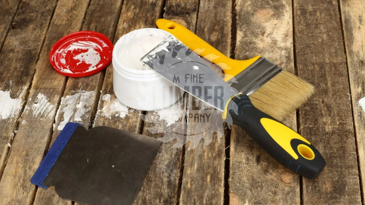 Differences Between Wood Putty and Filler